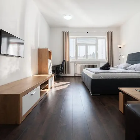 Апартаменты No8 Spacious Center Братислава