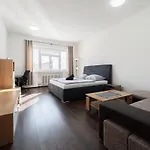דירה No8 Spacious Center
