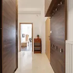 דירה No8 Spacious Center *